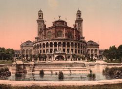 The Trocadéro Palace built for the Exposition Universelle of 1878, demolished and replaced by the Palais de Chaillot for the Exposition Internationale of 1937