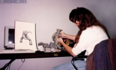 Some of the Doom monsters were digitized from sculptures. Here, Adrian Carmack creates the Baron of Hell in clay.