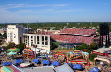 The UT-OU Red River Shootout in 2006