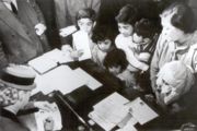 Eva Perón meets with public in her foundation's office.