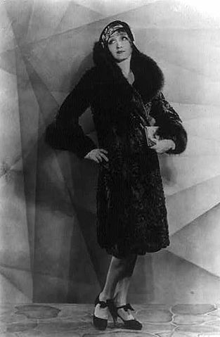 Image:HeddaHopper1929.jpg