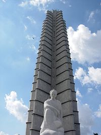 Revolution Square: Jos� Mart� Monument designed by Enrique Luis Varela, sculpture by Juan Jos� Sicre and finished in 1958.