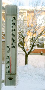 Water freezes at 0 �C. The frost shown here is at -17 �C.