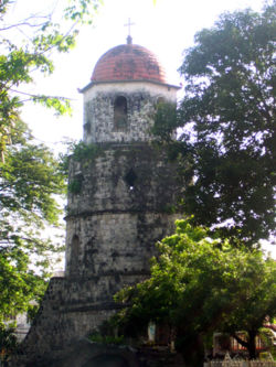 The Dumaguete Belfry was built in 1760s and 1870s to warn townfolks of attacks by maurading pirates.