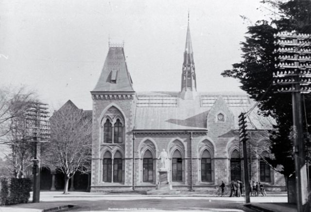 Image:Canterbury Museum1.jpg