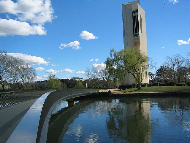 Image:Carillon canberra.jpg