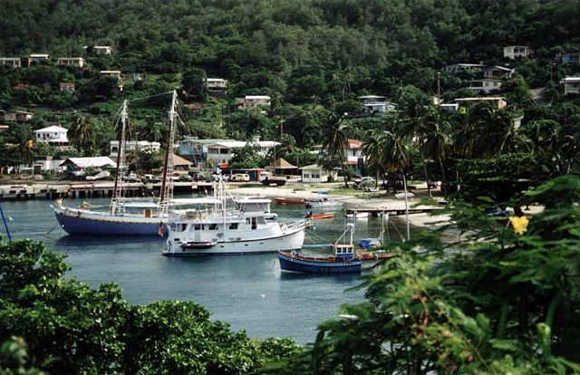 Image:Port Elizabeth, Bequia.jpg