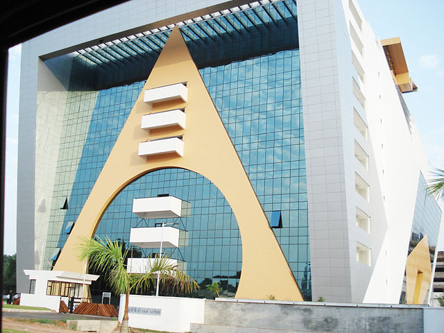 Image:Tejomaya Infopark Kochi.jpg