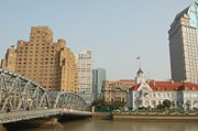 The Garden Bridge over Suzhou Creek