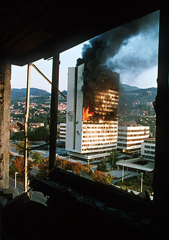 Image:Evstafiev-sarajevo-building-burns.jpg