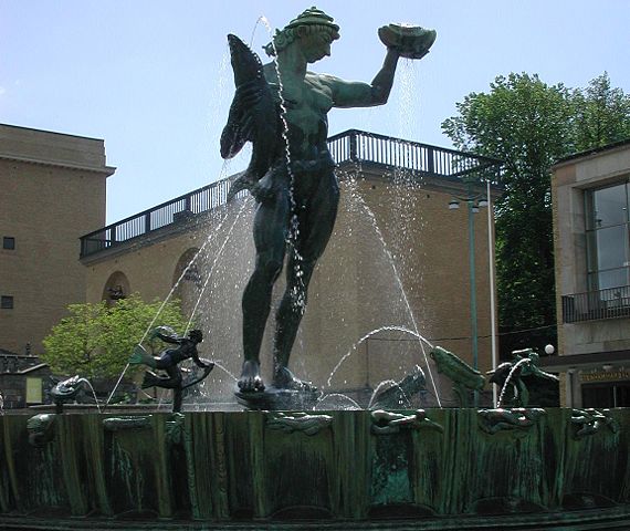 Image:Carl Milles Poseidon 01.jpg