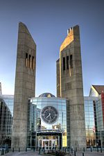 Entryway to Grant MacEwan College downtown campus