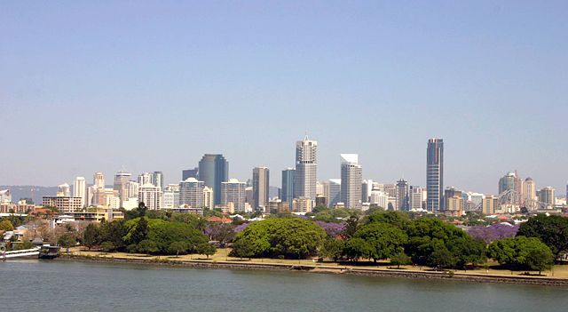 Image:BrisbaneSkylineFromEast15Oct06.JPG