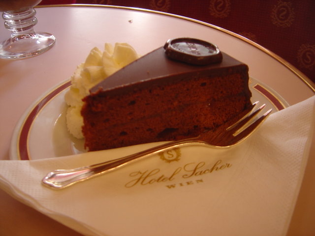 Image:Sachertorte DSC03027.JPG