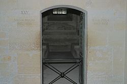 Tomb of Victor Hugo and Emile Zola.