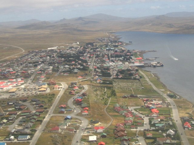 Image:Aerial photo Port Stanley.jpg