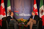 President Calder�n and Canadian Prime Minister Harper at the 2007 North American Leaders' Summit.