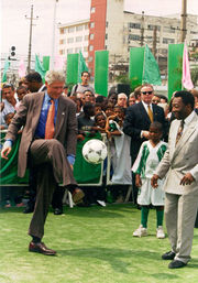 Pel� and Bill Clinton in 1997