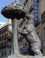 Madrid's emblem: el oso y el madro�o, a favorite meeting place at Puerta del Sol