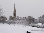 Queen's Park, Glasgow. Looking towards Queen's Park Baptist Church in winter.