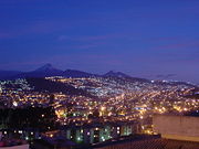 In the background are the volcanoes Cotopaxi, Pasochoa and Rumi�ahui.