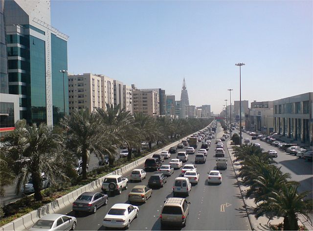 Image:KING FAHD ROAD FEB1.JPG