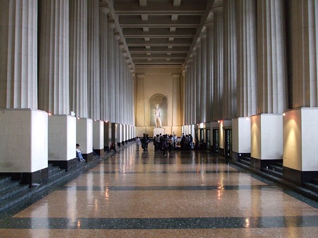 Image:Facultad de Derecho - Hall central - UBA.jpg