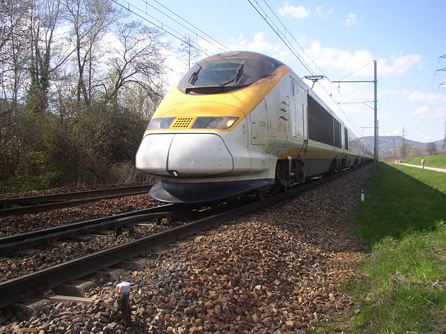 Image:Rame Eurostar en Savoie.JPG