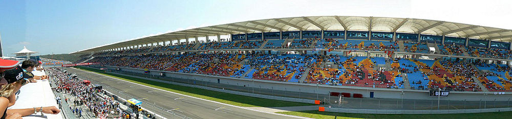 Istanbul Park racing circuit a few hours before the 2006 Formula 1 Turkish Grand Prix