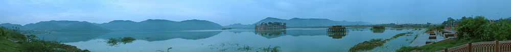 "Jal Mahal in Jaipur, example of Rajput architecture."