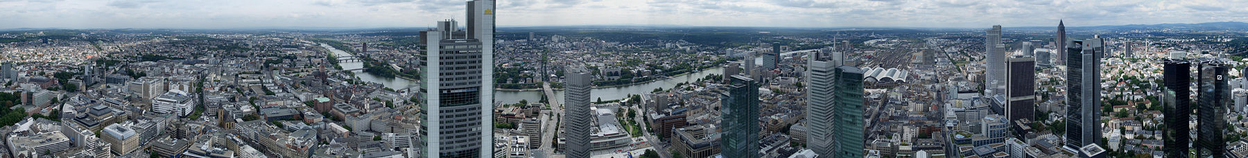 Panorama Frankfurt vom Maintower.jpg