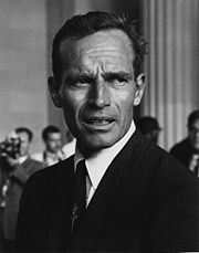 Charlton Heston Civil Rights March 1963.jpg