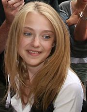 DakotaFanning08TIFF.jpg