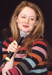 Miranda Otto cropped.jpg