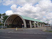 Newbury Park Tube station.jpg