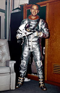 Alan Shepard before MR-3.jpg