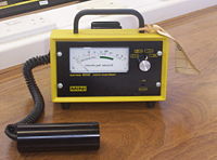 Geiger counter.jpg