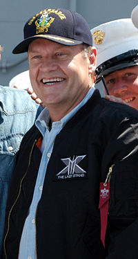 Kelsey Grammer fleet week.jpg