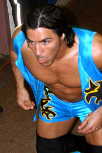 An image of Paul London.