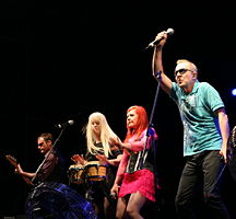 The B-52's at Festival Internacional de Benicàssim, July 21, 2007