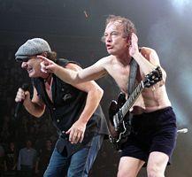 Brian Johnson (left) and Angus Young (right) in St. Paul, Minnesota on November 23, 2008.