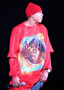 Chris Brown performing at KISS 106.1 Seattle Jingle Bell Bash 8.