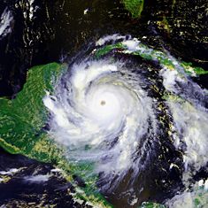 Hurricane Dean approaching the Yucatán Peninsula