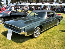 1967 Green Ford Thunderbird Fordor.jpg