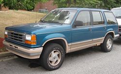 Ford Explorer Eddie Bauer 4-door