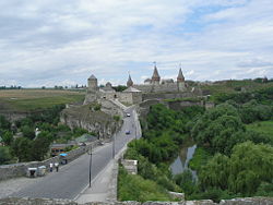 General view of the city's castle.