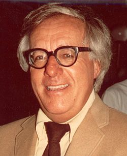 Ray Bradbury (1975) -cropped-.jpg