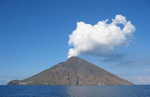 DenglerSW-Stromboli-20040928-1230x800.jpg