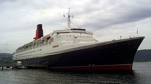 RMS Queen Elizabeth 2 Trondheim.jpg