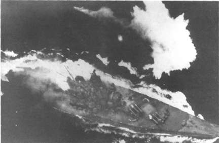 Yamato sinking from the aft